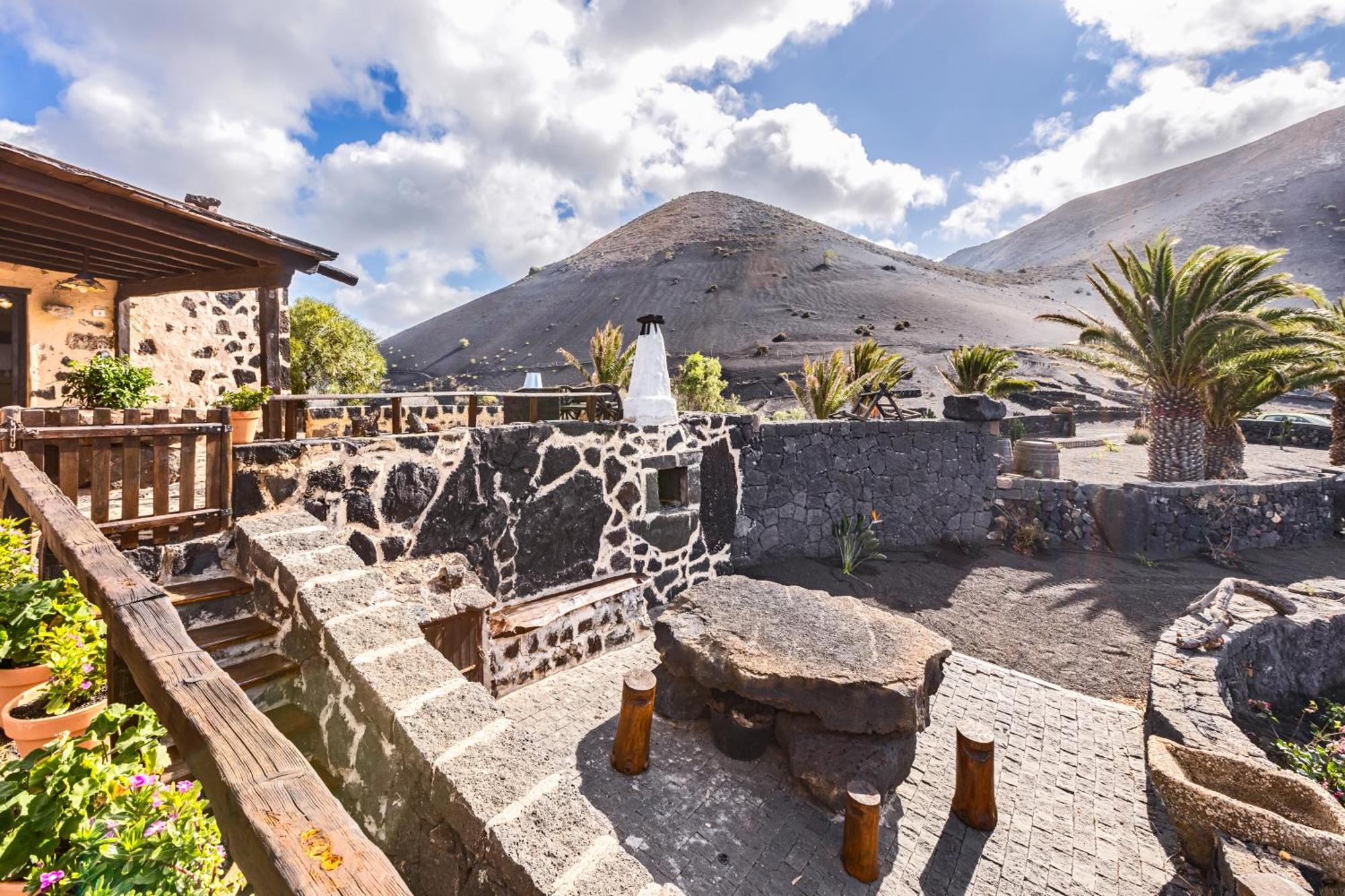 Casa Rural Vega De Timanfaya Uga エクステリア 写真